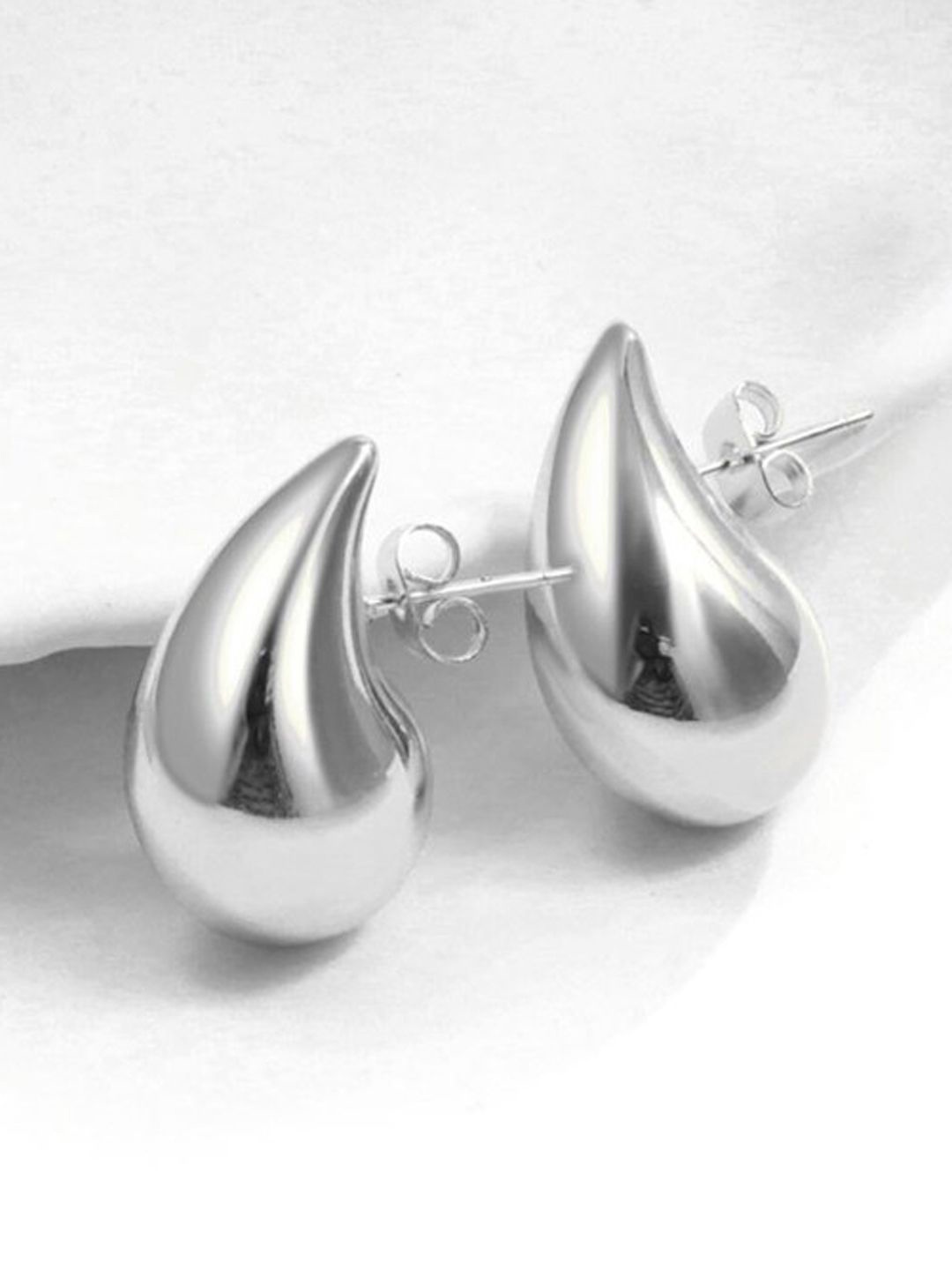 

Xivir Silver-Plated Stainless Steel Teardrop Shaped Studs Earrings