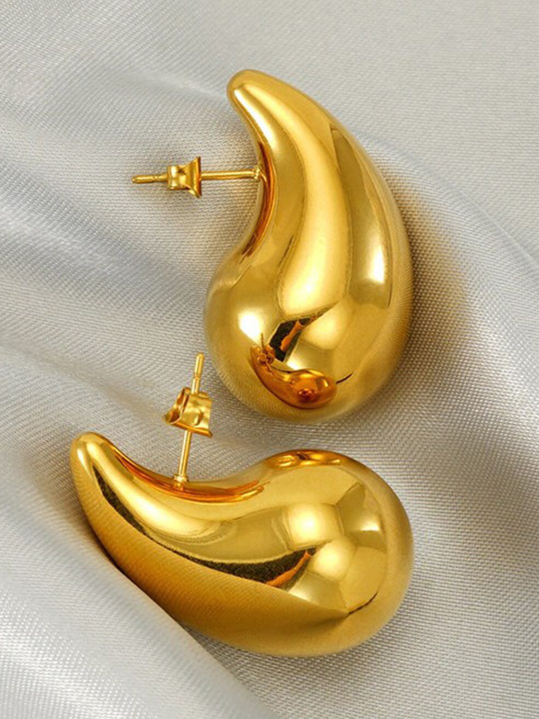 

Xivir Gold-Plated Stainless Steel Teardrop Shaped Half Hoop Earrings