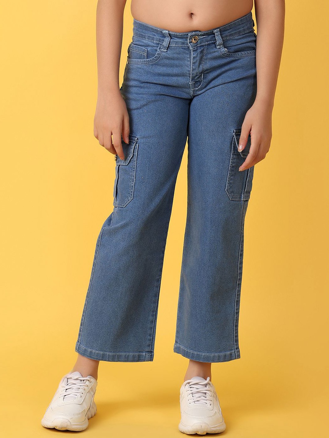 

V-Mart Girls Mid Rise Stretchable Clean Look Cropped Jeans, Blue