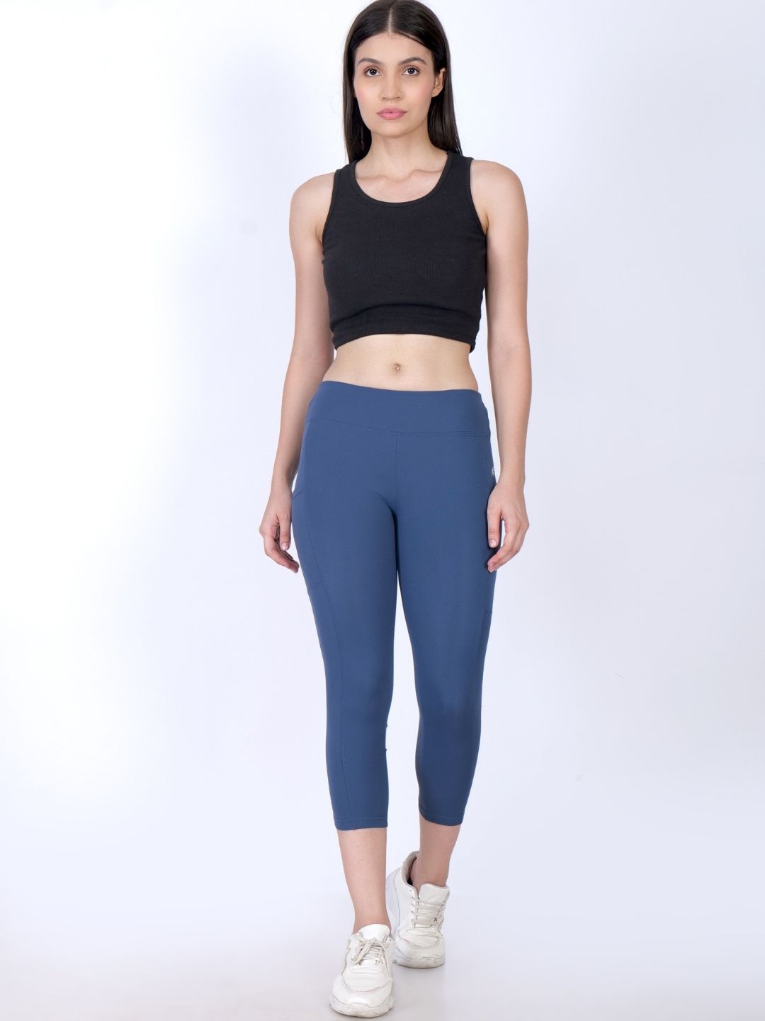 

FLURR Women Mid Rise Capris, Blue