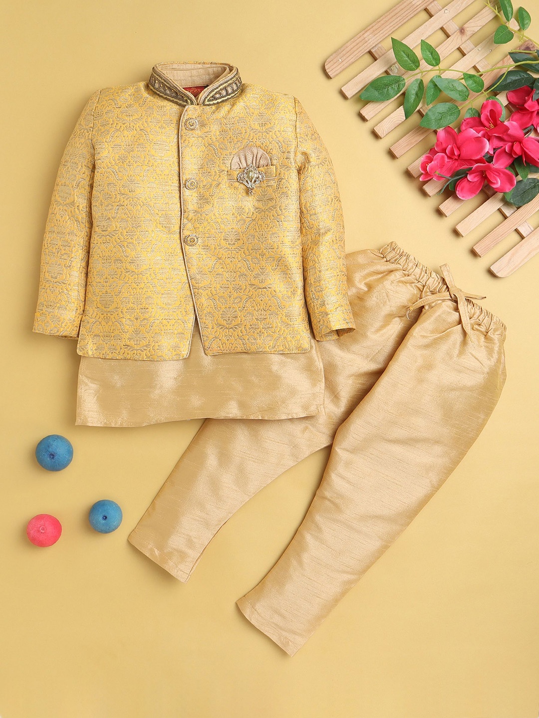 

Jeetethnics Boys Ethnic Motifs Printed Straight Kurta With Pyjama & Jacket, Yellow