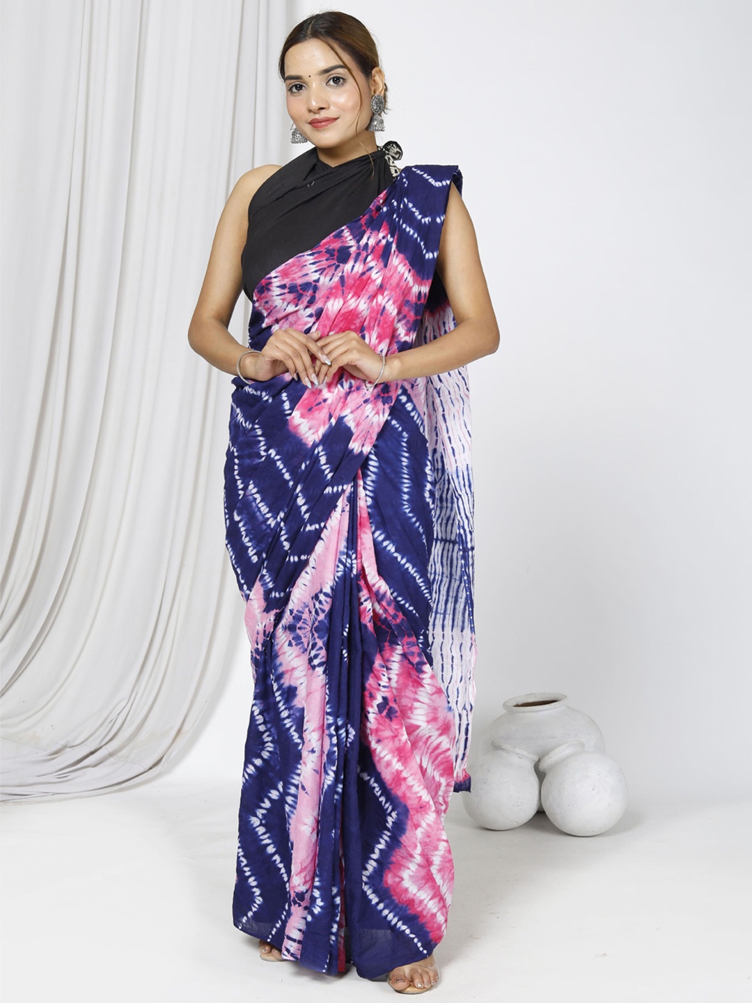

JAIPURI PRINT Tie and Dye Pure Cotton Bagru Saree, Blue