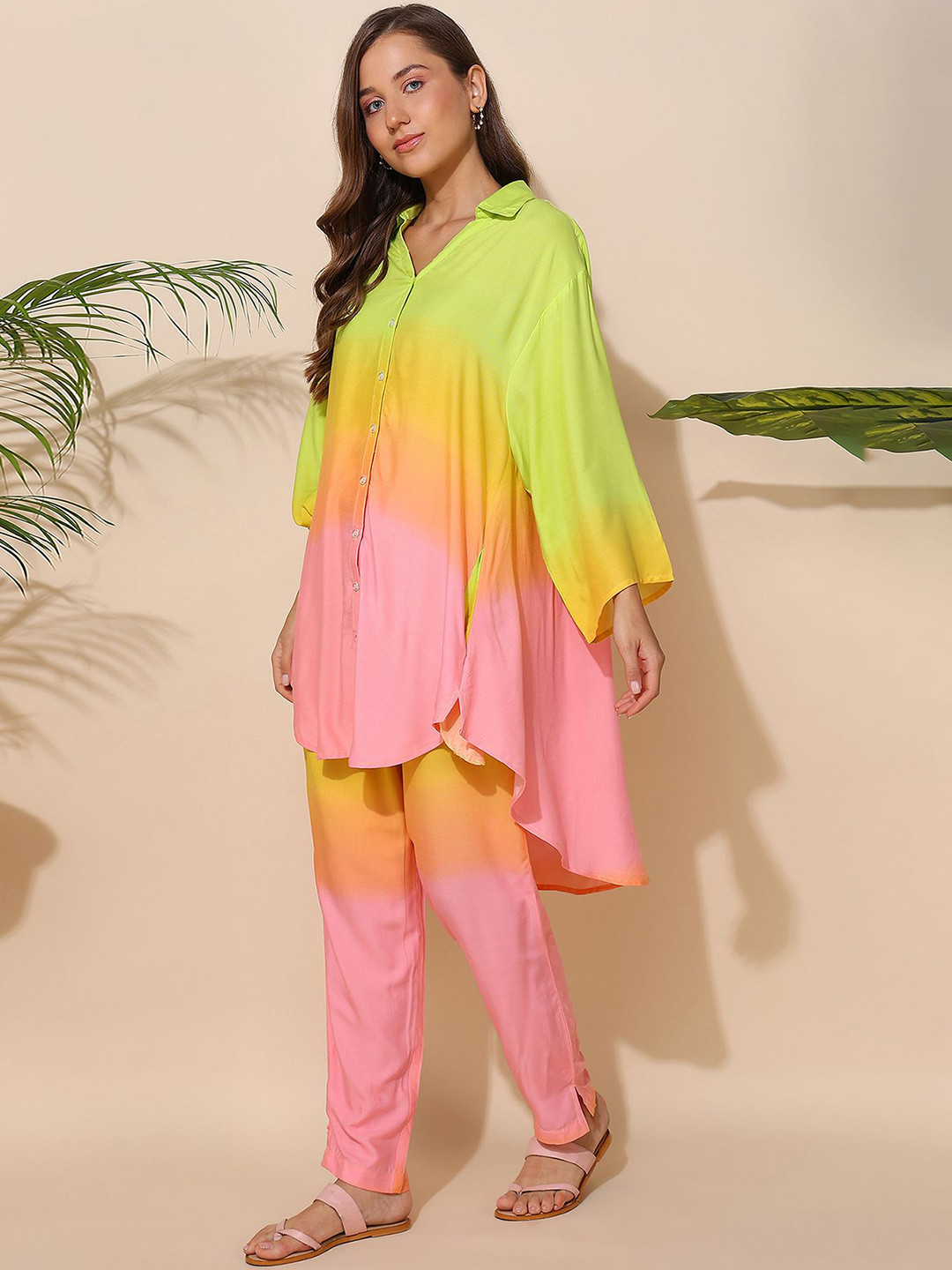 

House Of Zelena Colourblocked Shirt Collar Zipless Feeding Maternity Tunic With Trouser, Green