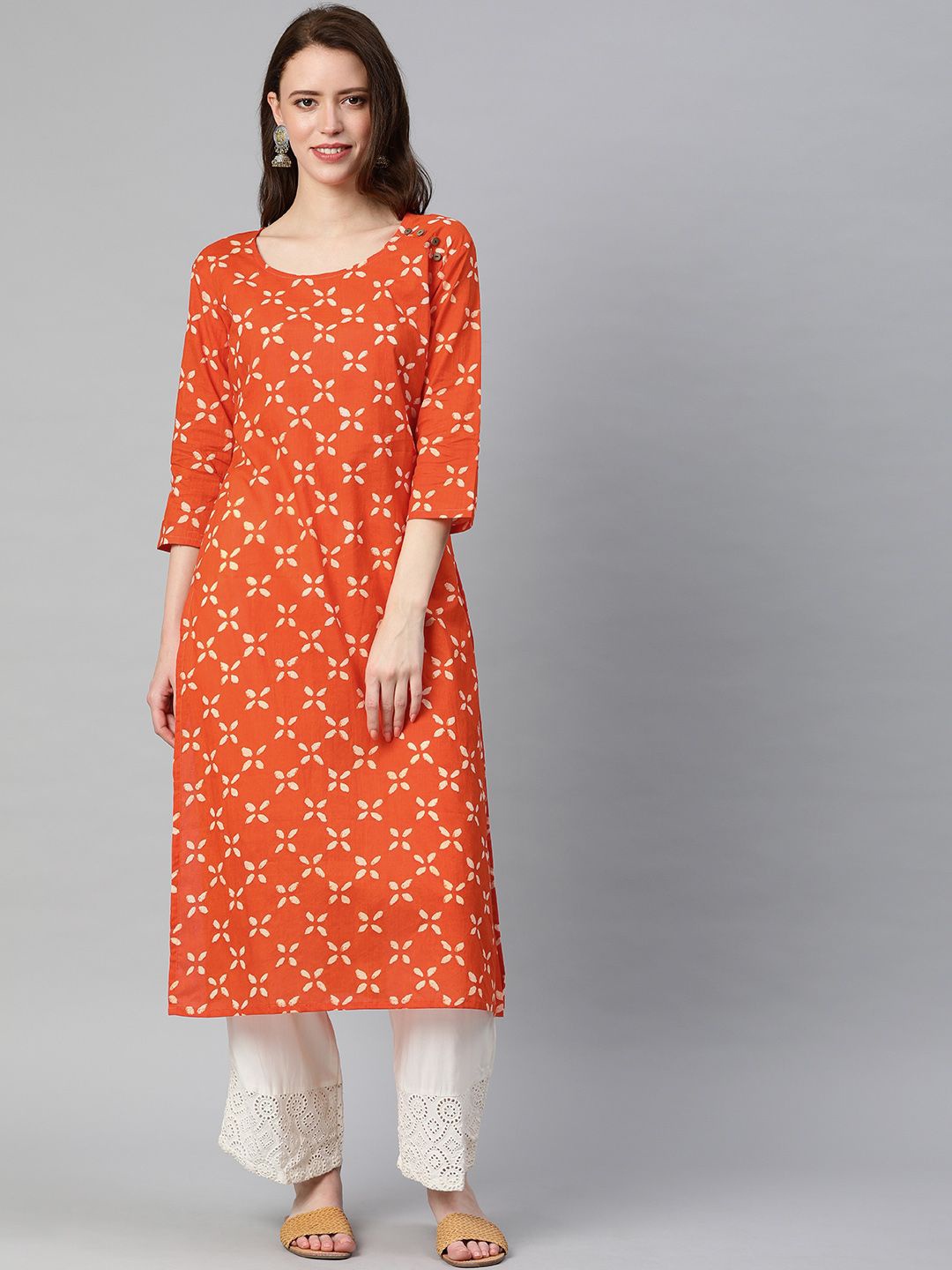 

Swishchick Floral Printed Round Neck Flared Sleeves Cotton Kurta, Orange
