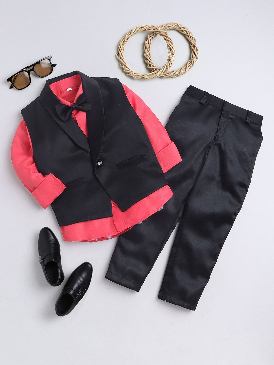 

Jeetethnics Boys Waistcoat With Shirt & Trousers Suit, Black