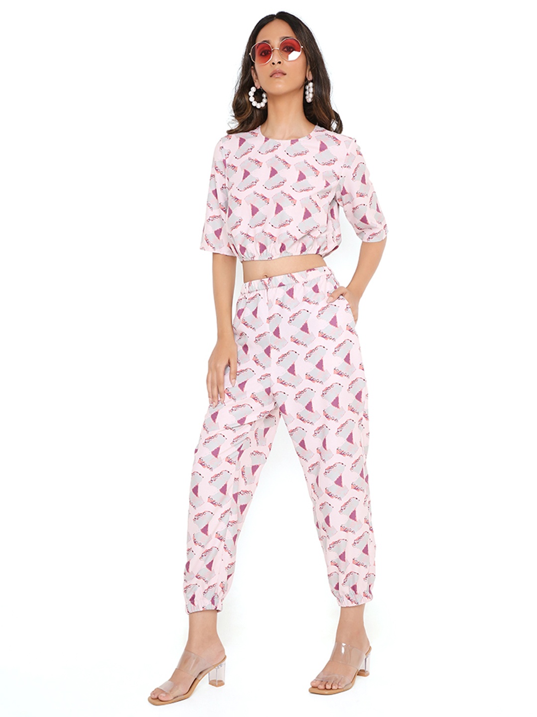 

PS PRET BY PAYAL SINGHAL Art Crepe Printed Top with Joggers, Pink