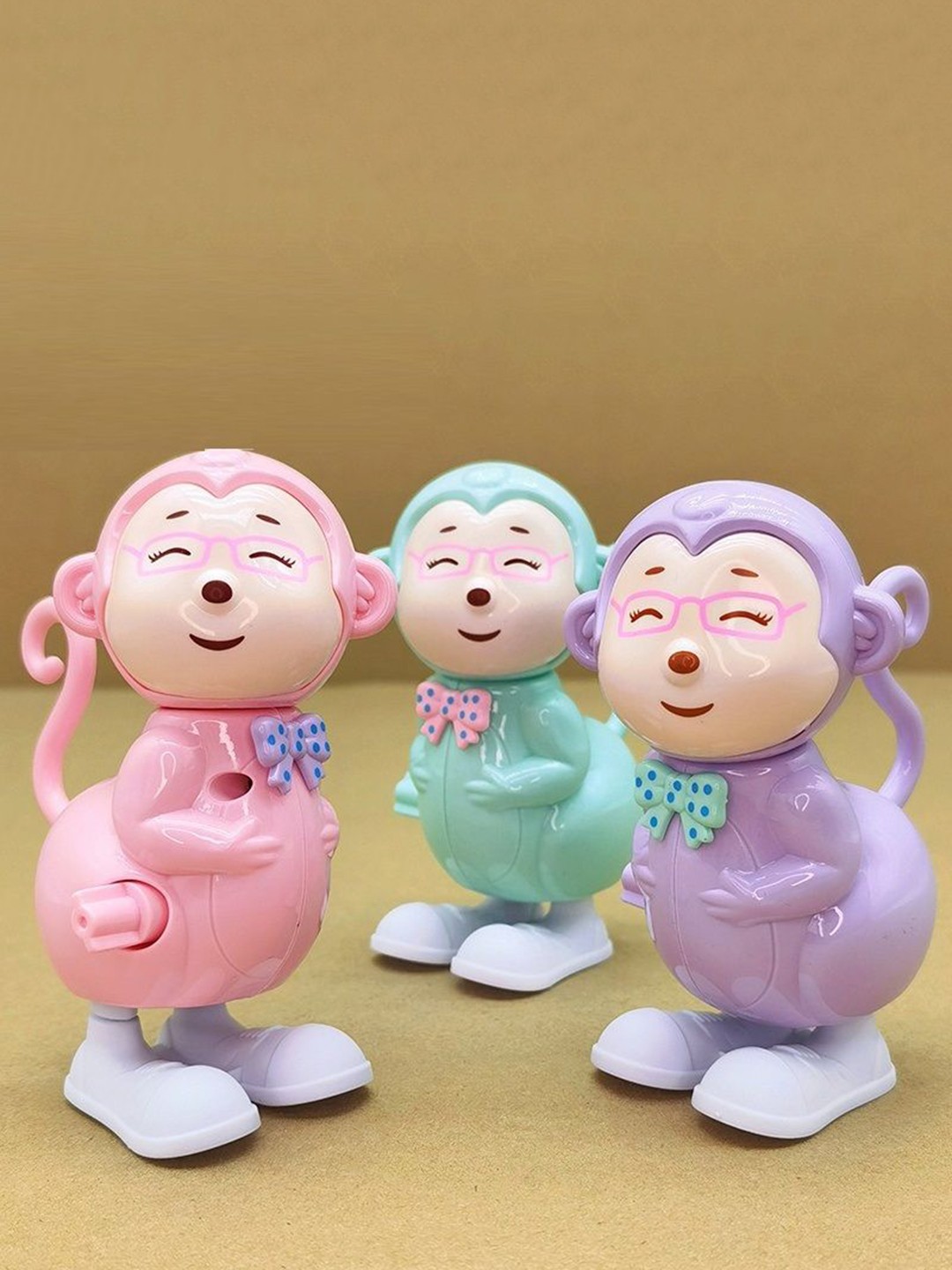 

ADKD Set Of 3 Walking Monkey Key Toys, Green
