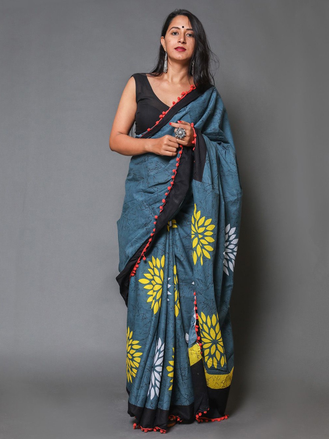 

JAIPURI PRINT Floral Pure Cotton Block Print Saree, Blue