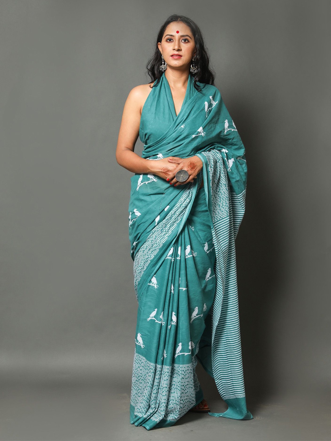 

JAIPURI PRINT Ethnic Motifs Pure Cotton Block Print Saree, Turquoise blue