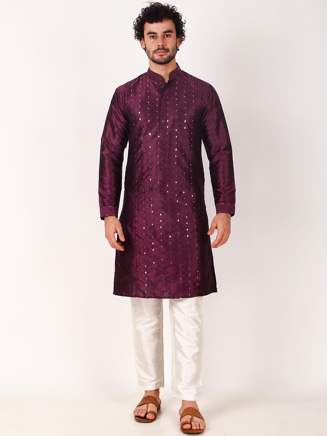 

Cult Indie Chevron Embroidered Mirror Work Mandarin Collar Straight Kurta, Purple