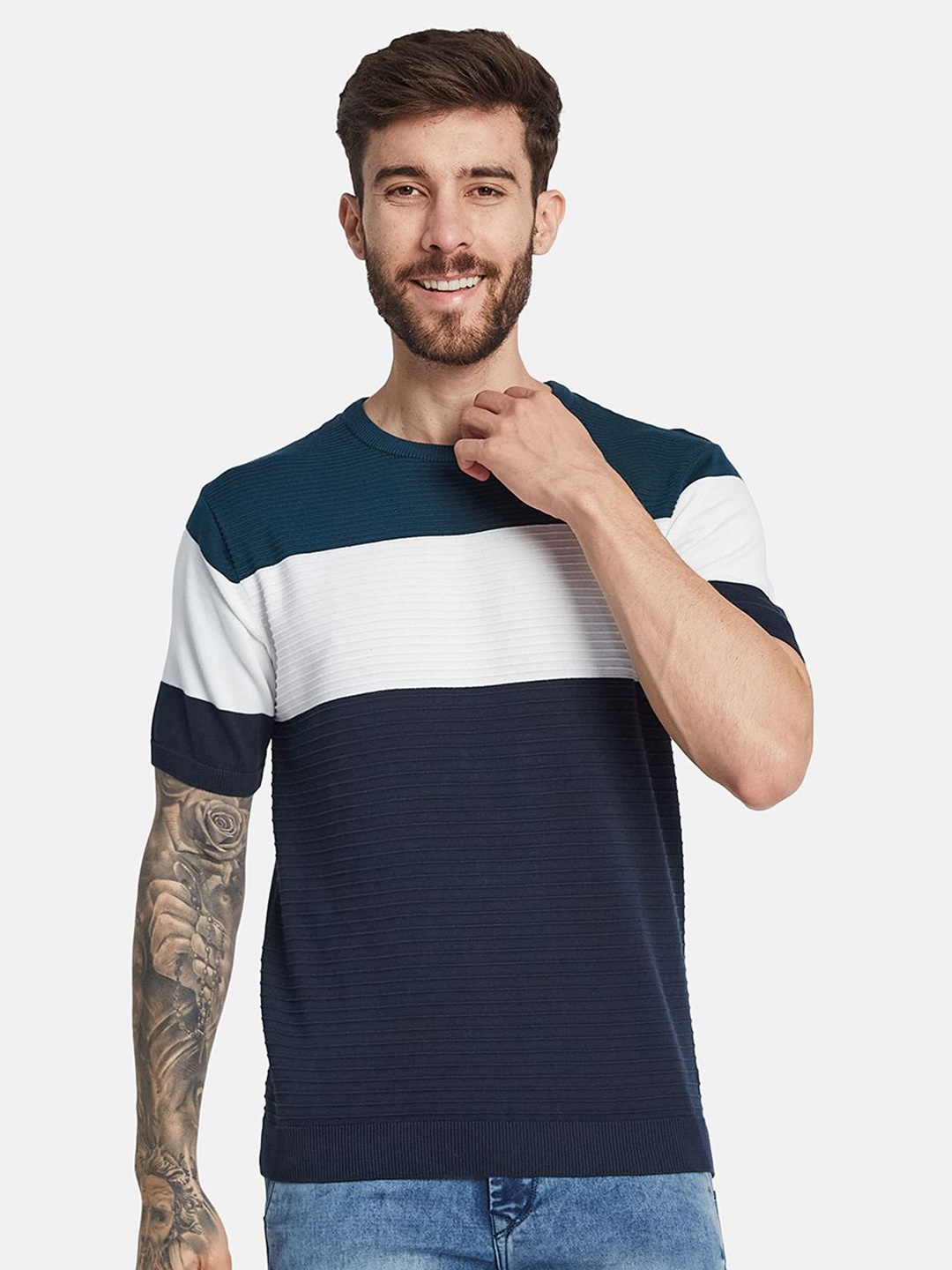 

METTLE Men Round Neck Colourblocked T-shirt, Green