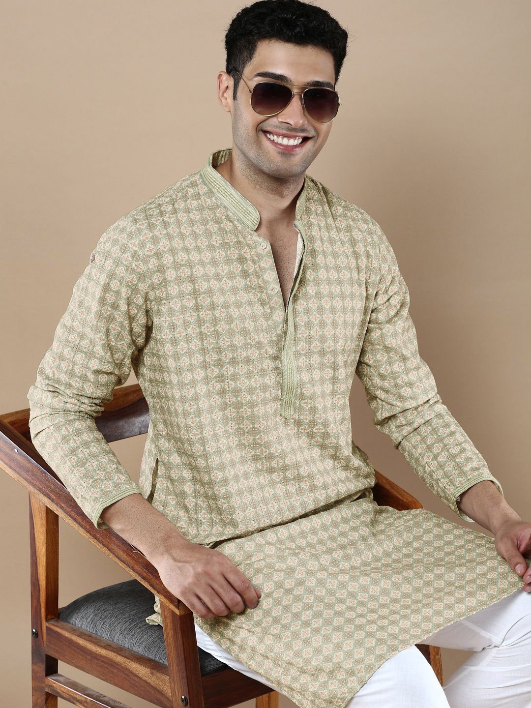 

Anouk Green Geometric Printed Mandarin Collar Chikankari Cotton Straight Kurta