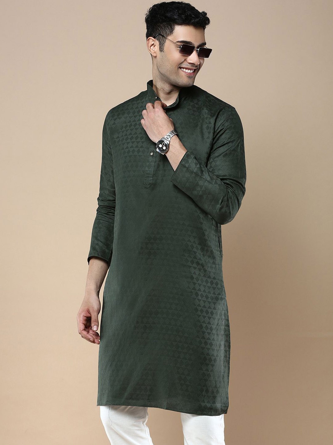 

Anouk Green Geometric Woven Design Mandarin Collar Cotton Silk Straight Kurta