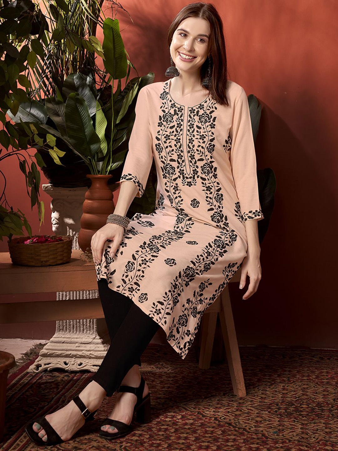 

Anouk Floral Embroidered Round Neck Flared Sleeves Kurta, Peach