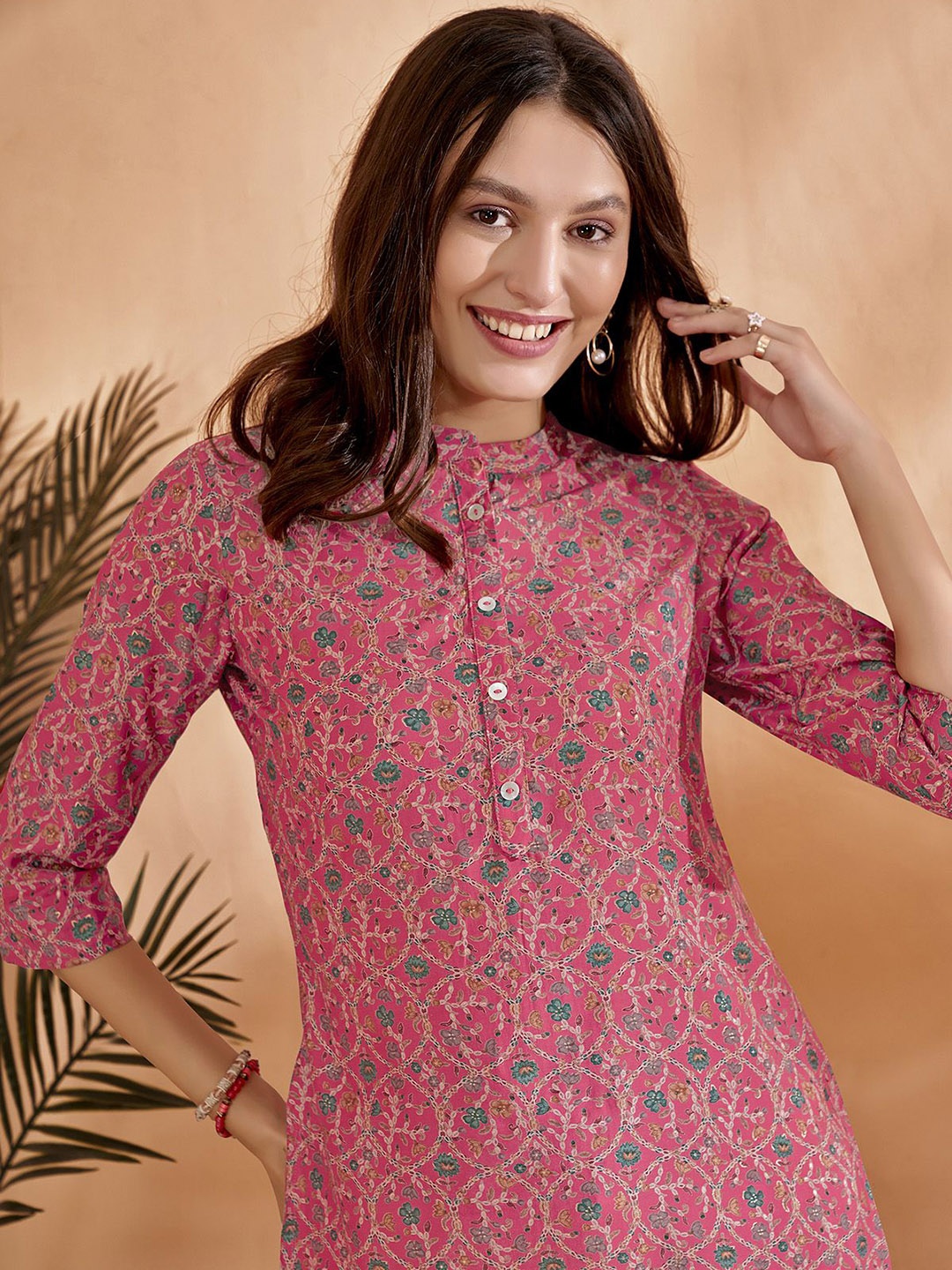 

Anouk Pink Floral Printed Mandarin Collar Kurta