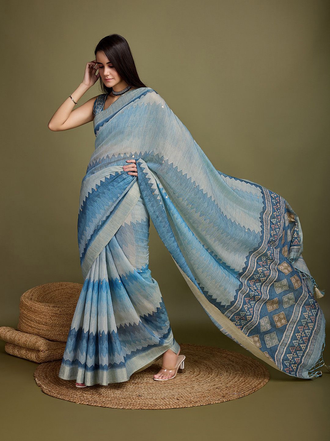 

Ishin Zari Woven Embroidered Sequinned Saree, Blue