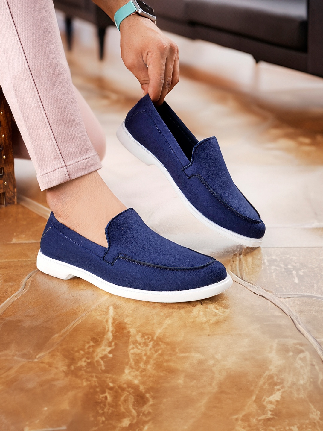 

Bxxy Men PU Round Toe Slip-On Sneakers, Navy blue