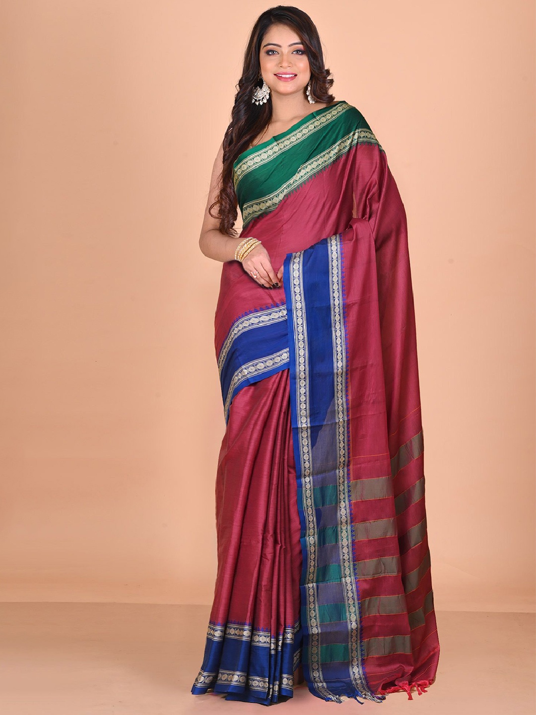 

Unnati Silks Zari Woven Pure Cotton Handloom Narayan Peth Saree, Maroon