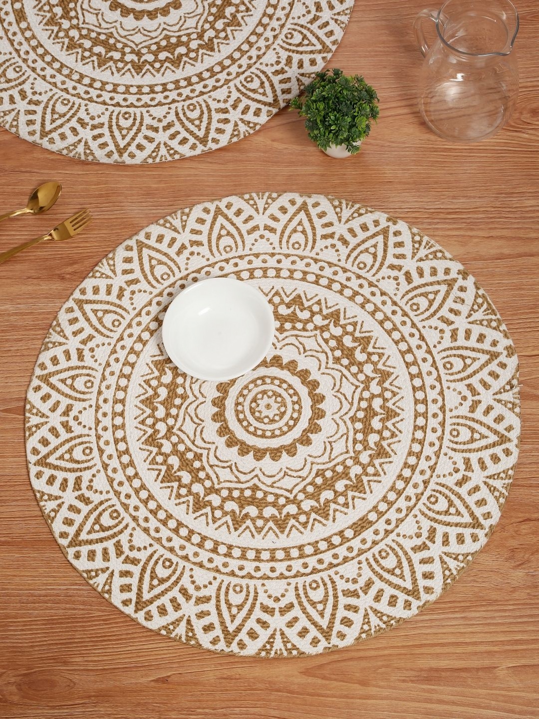 

HOSTA HOMES Brown & white 2 pieces Floral Printed Round Center table placemat