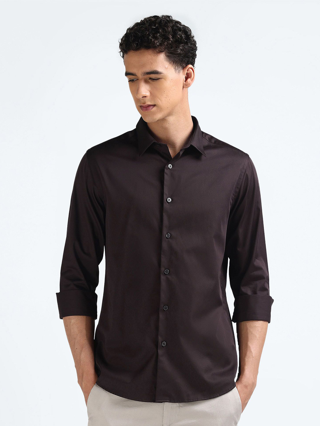 

Flying Machine Men Solid Slim Fit Casual Shirt, Brown