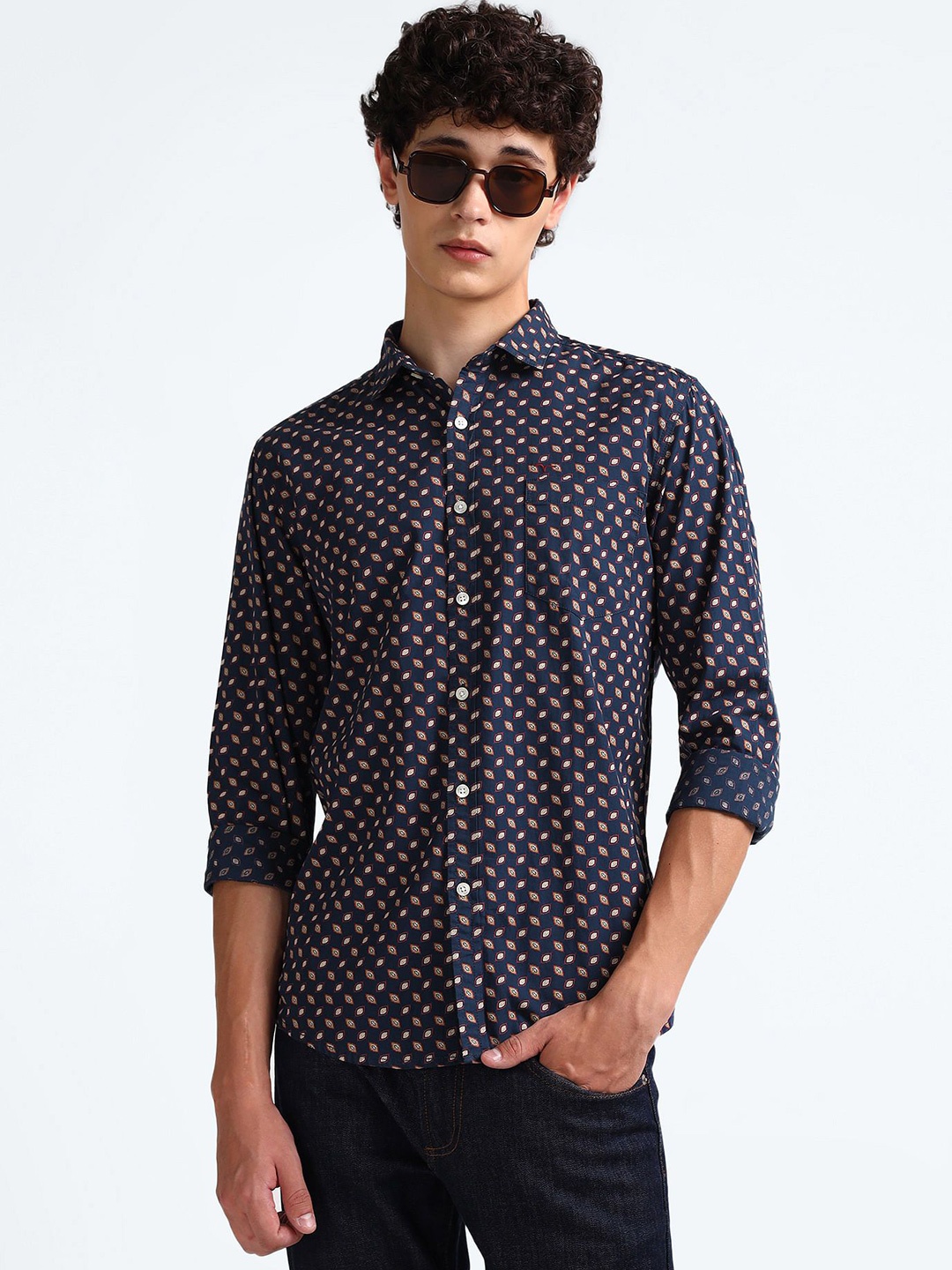 

Flying Machine Men Micro Ditsy Printed Slim Fit Casual Shirt, Blue