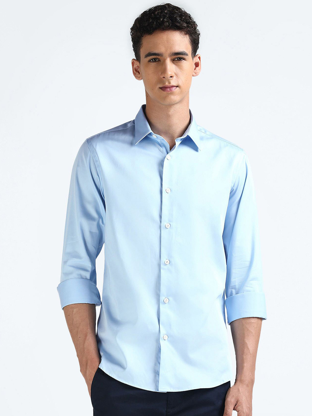 

Flying Machine Men Solid Slim Fit Casual Shirt, Blue