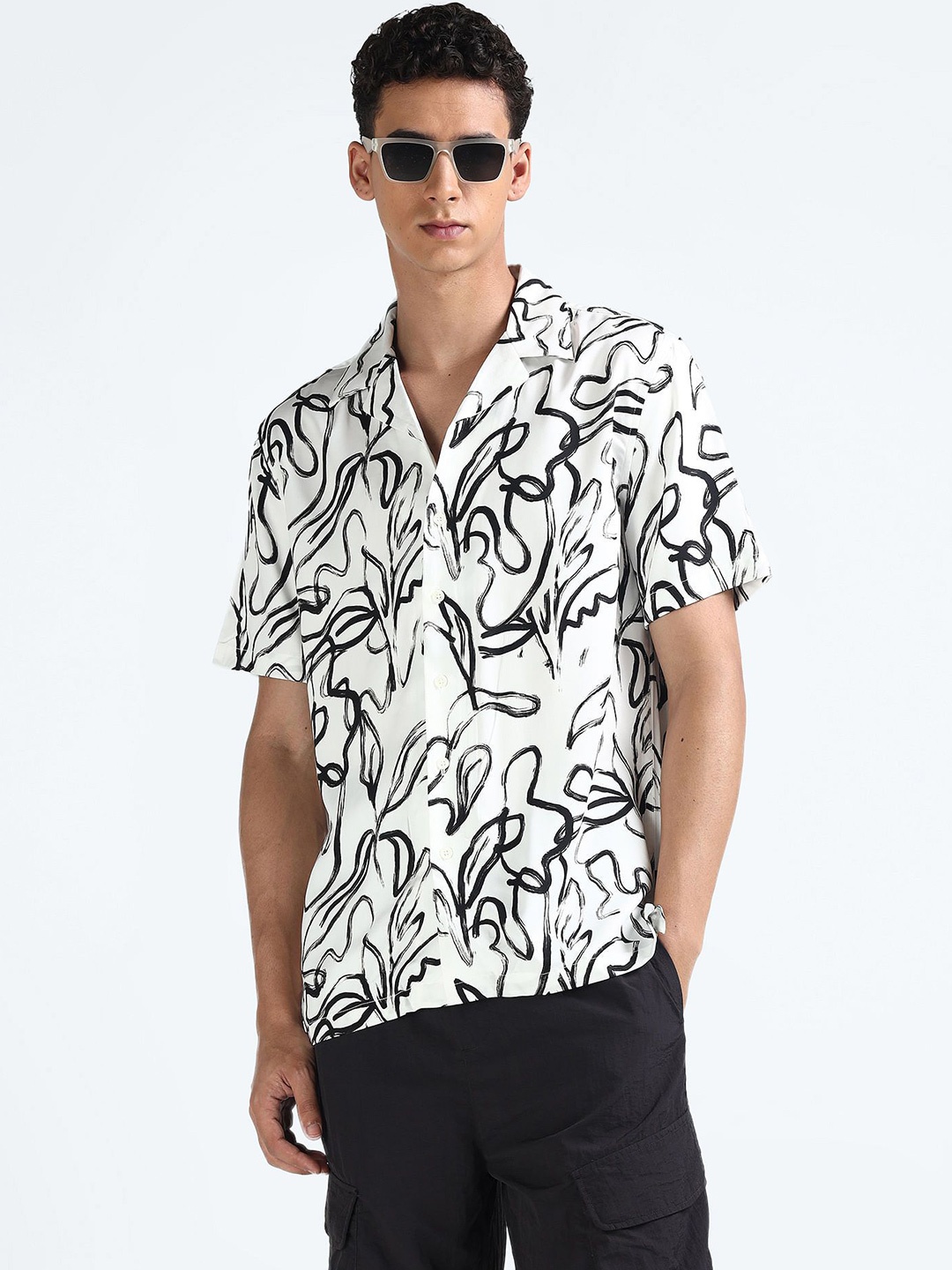 

Flying Machine Men Cuban Collar Abstract Printed Casual Shirt, White