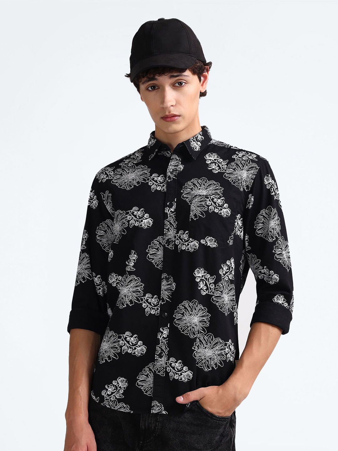 

Flying Machine Men Floral Printed Casual Shirt, Black