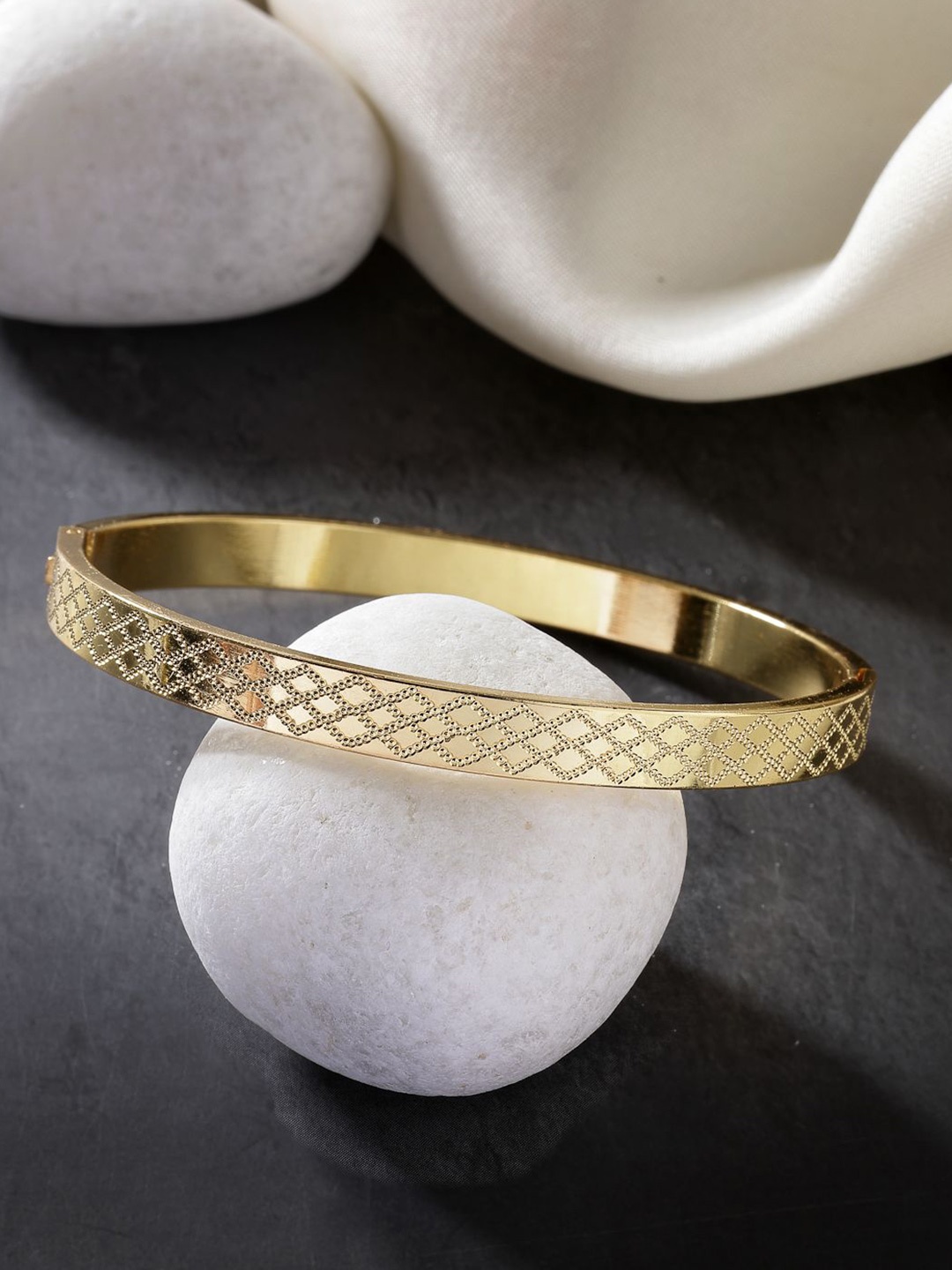 

NVR Men Gold-Plated Stainless Steel Kada Bracelet