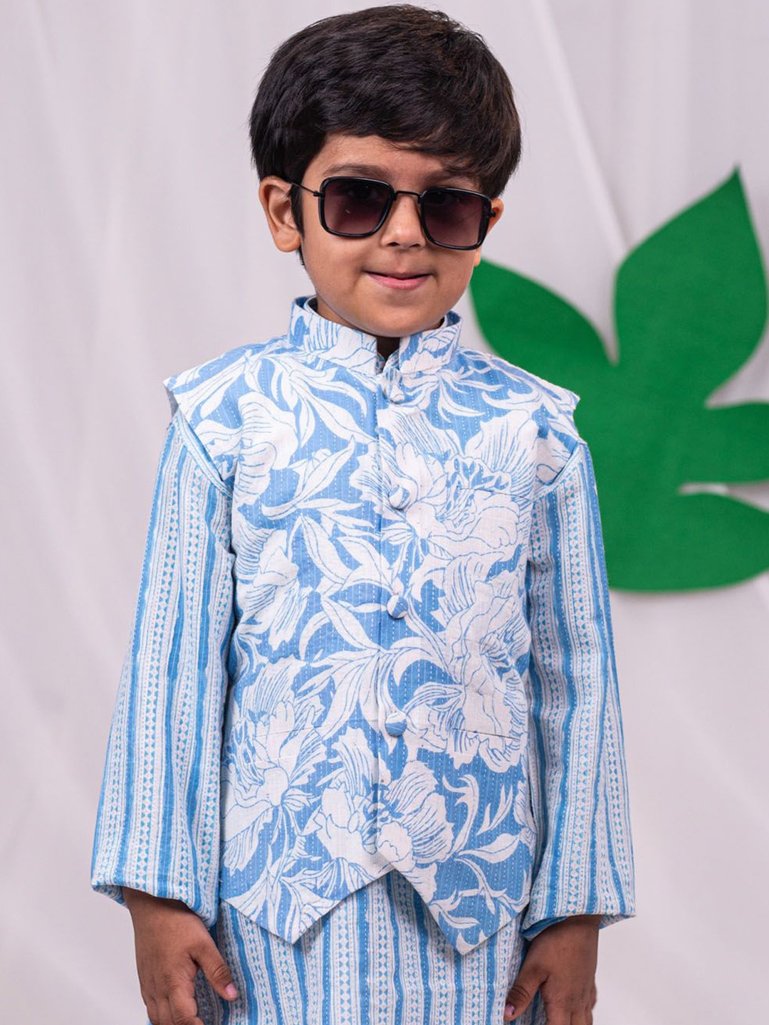 

VASTRAMAY Printed Pure Cotton Nehru Jacket, Blue