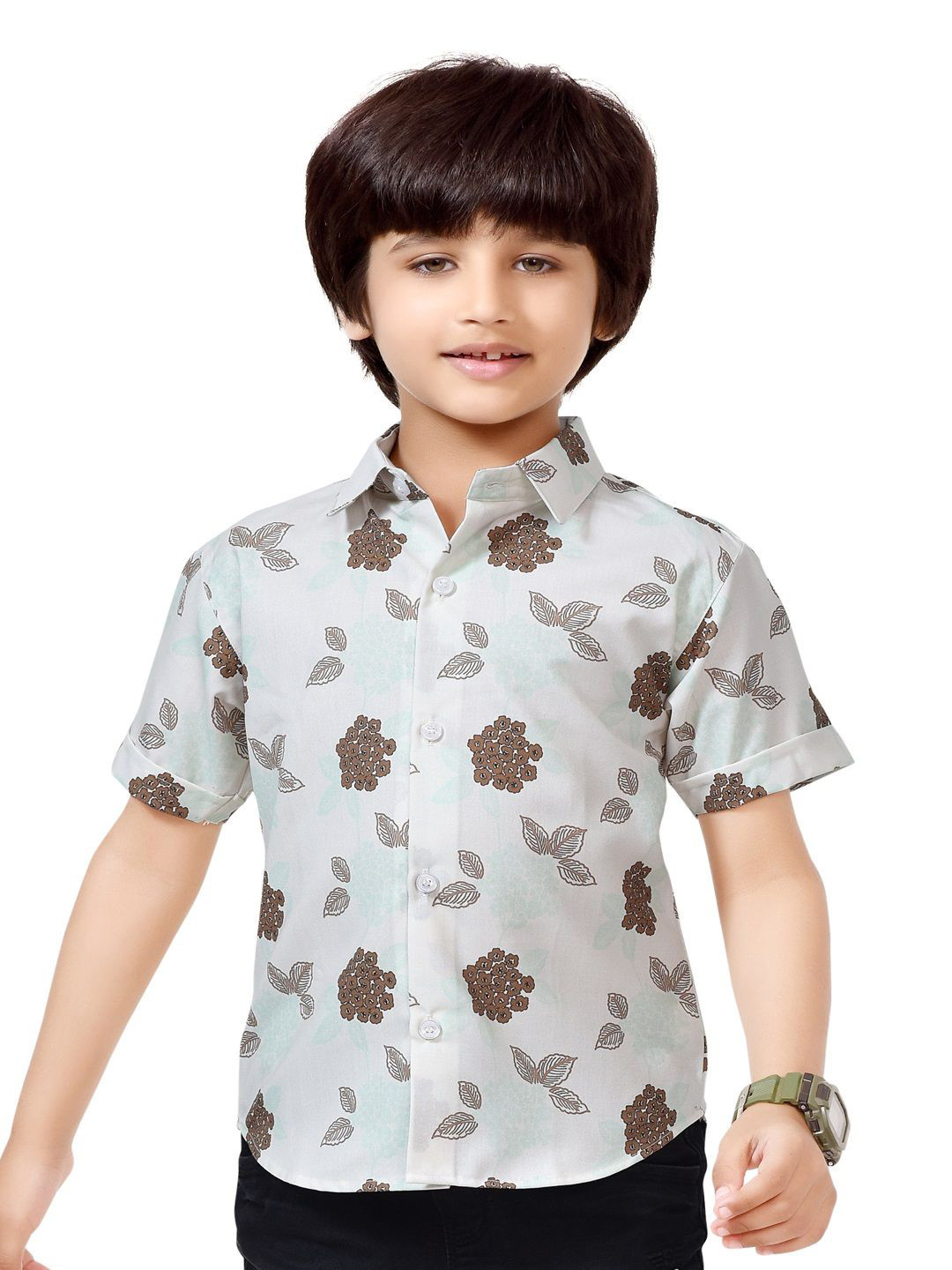 

BAESD Boys Standard Opaque Printed Casual Shirt, White