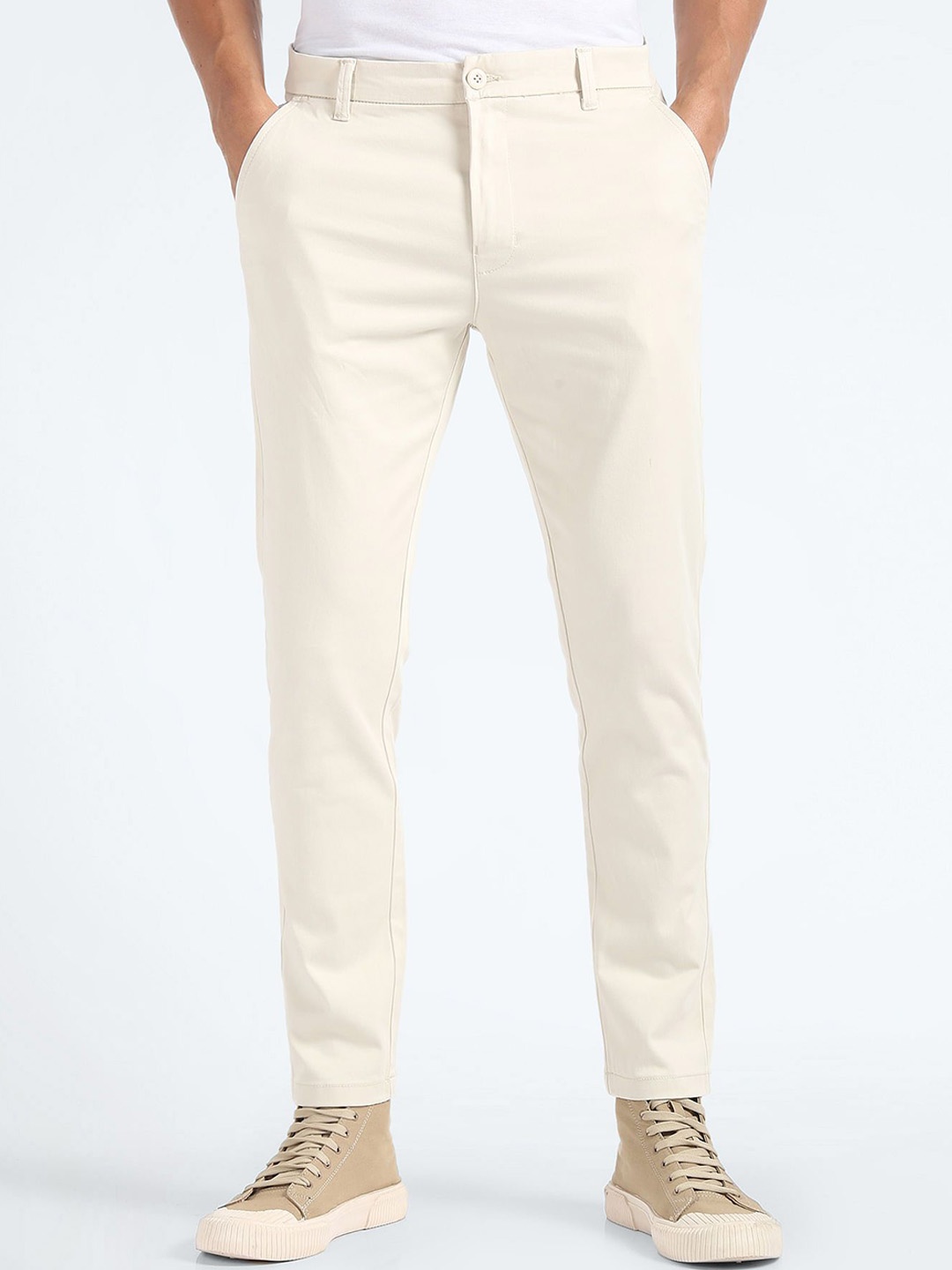 

Flying Machine Men Mid-Rise Tapered Fit Trousers, Beige