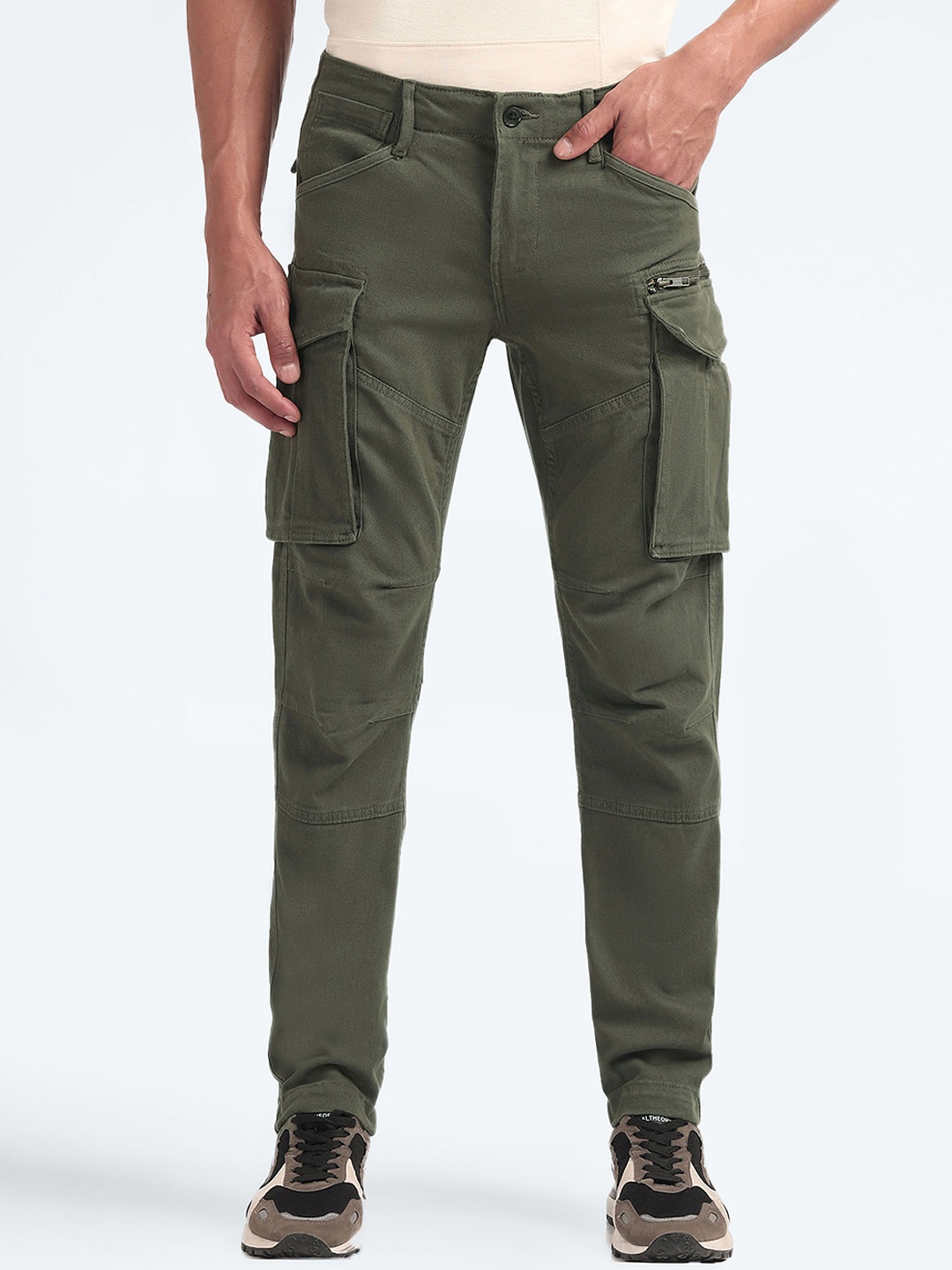 

Flying Machine Men Slim Fit Cargos Trousers, Olive