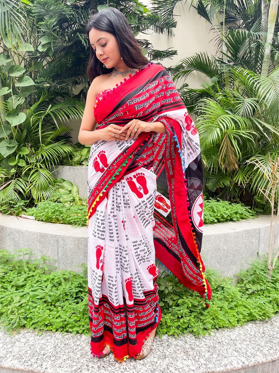 

JAIPURI PRINT Block Print Pompom Border Pure Cotton Saree, Red