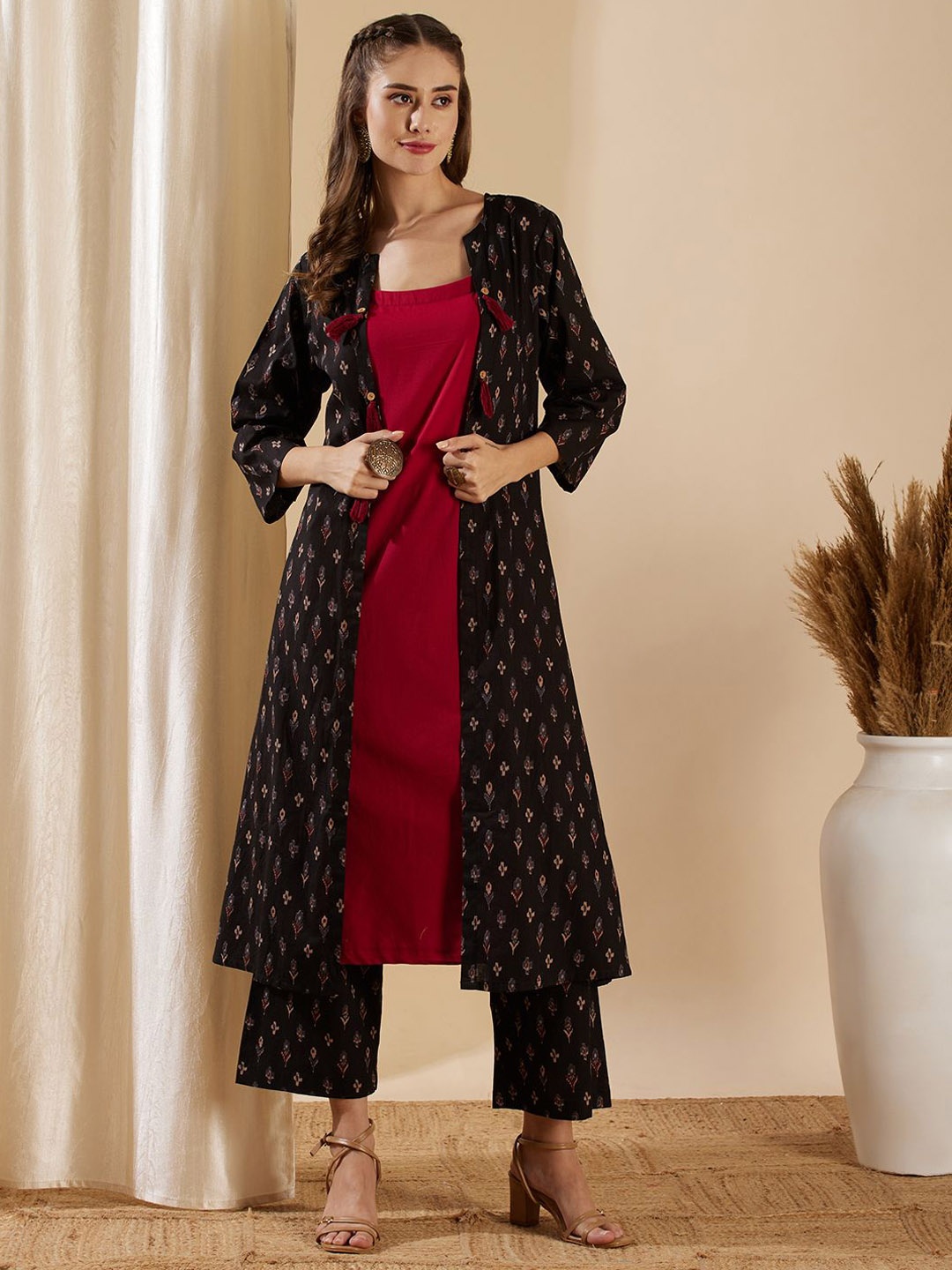 

FASHOR Regular Pure Cotton Kurta with Palazzos, Black