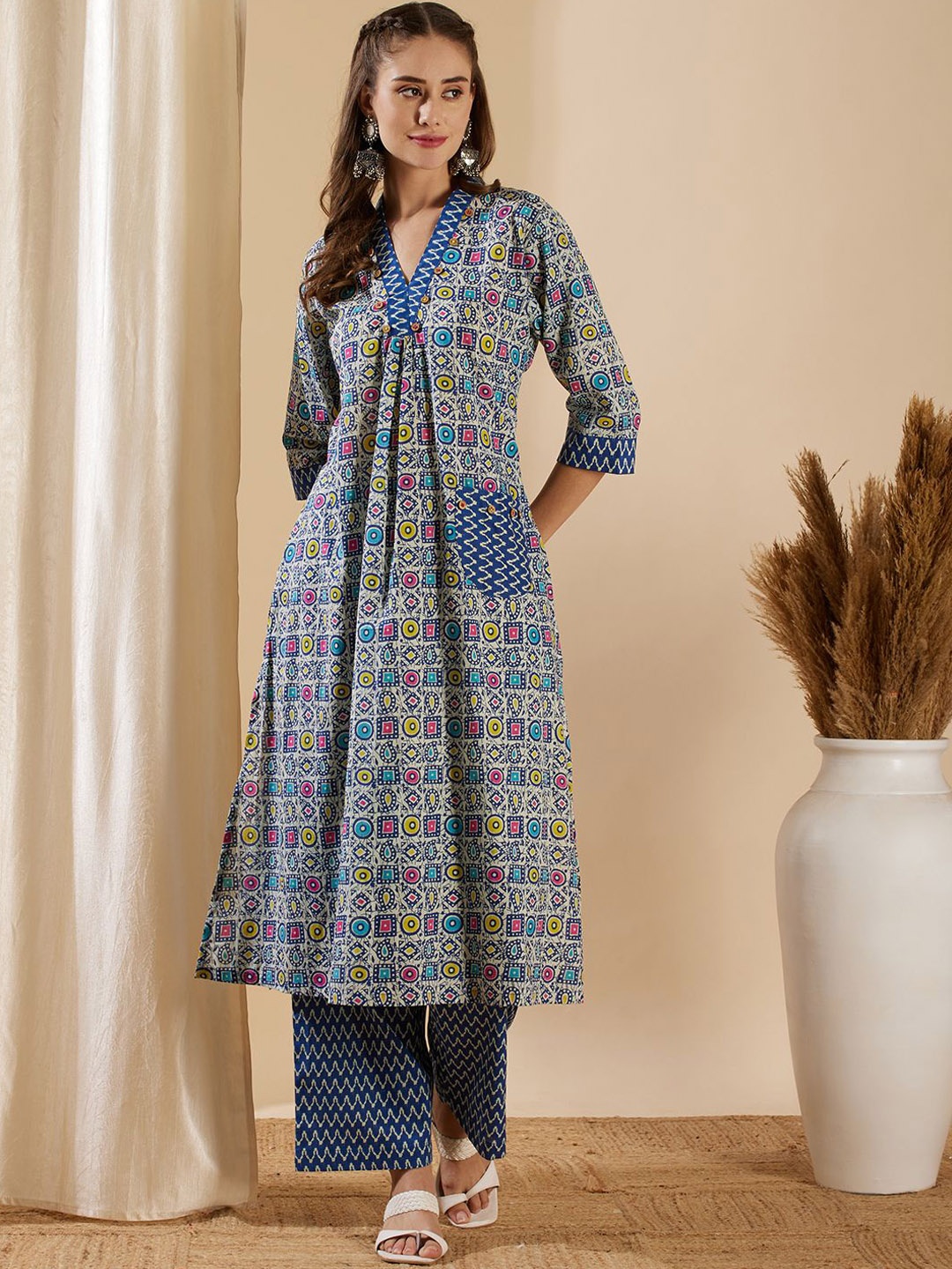 

FASHOR Printed Pleated Thread Work Pure Cotton Kurta with Palazzos, Blue