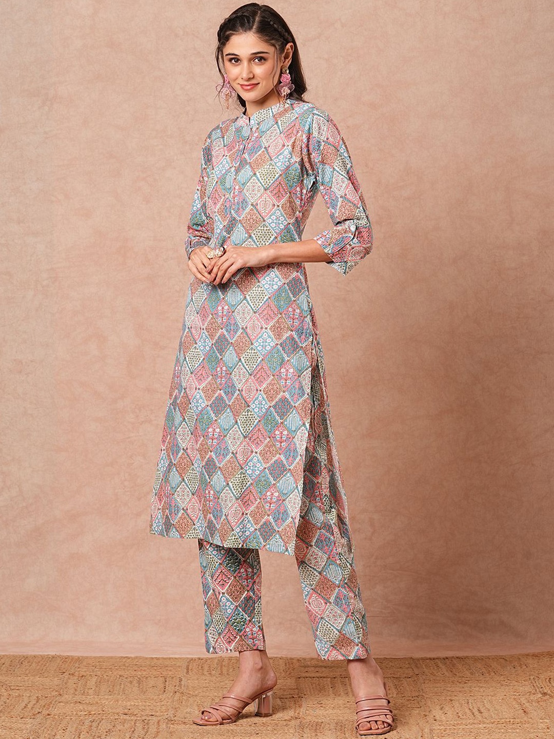 

FASHOR Floral Printed Band Collar Pure Cotton Straight Kurta with Trousers, Grey