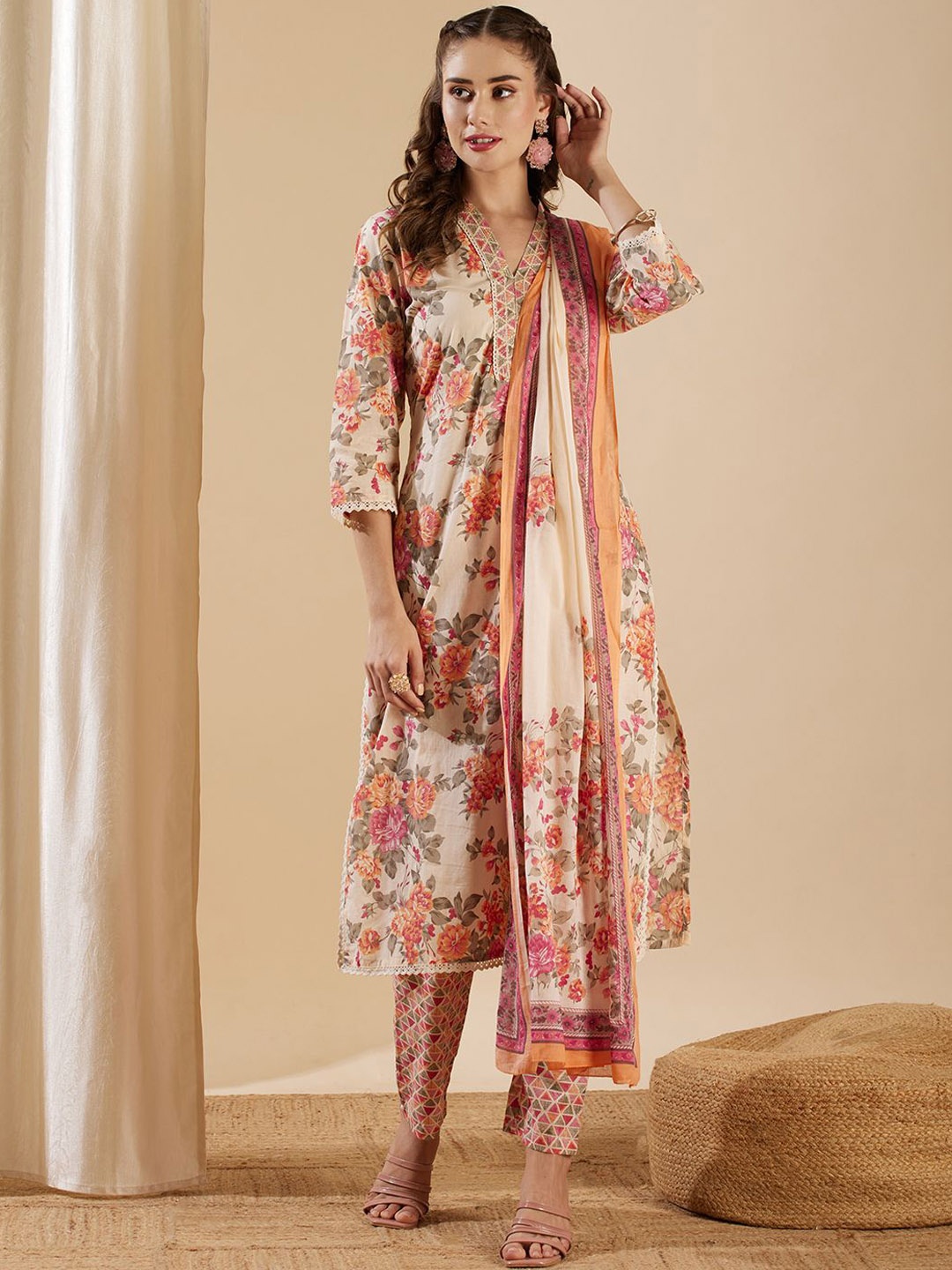 

FASHOR Floral Printed Straight Thread Work Pure Cotton Kurta with Trousers & Dupatta, Off white