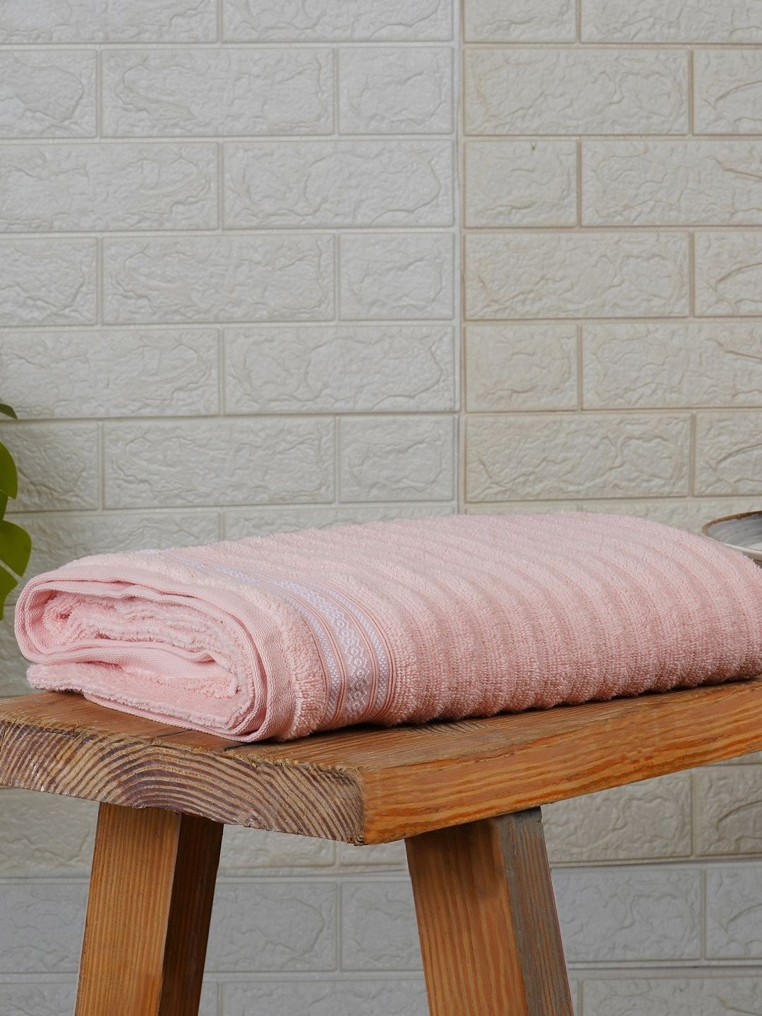 

SPACES Pink & White 1 Striped Cotton 350 GSM Bath Towel