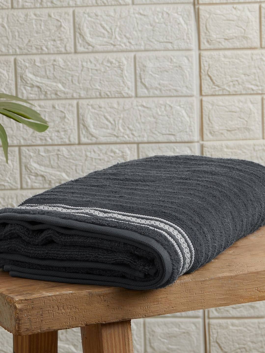 

SPACES Grey & White Striped Cotton 350 GSM Bath Towel