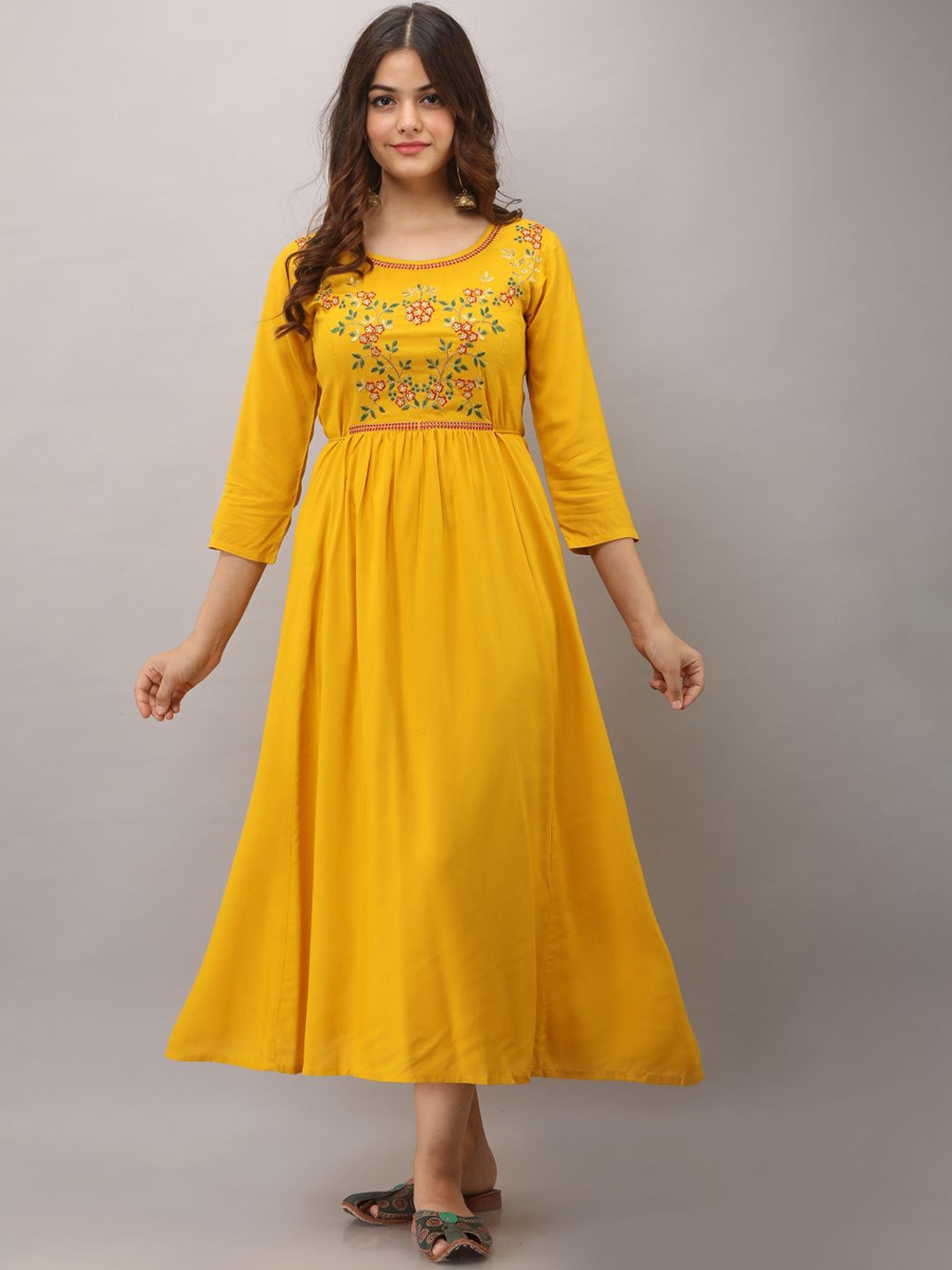 

Arudhi Floral Embroidered Thread Work Handloom A-line Kurta, Yellow