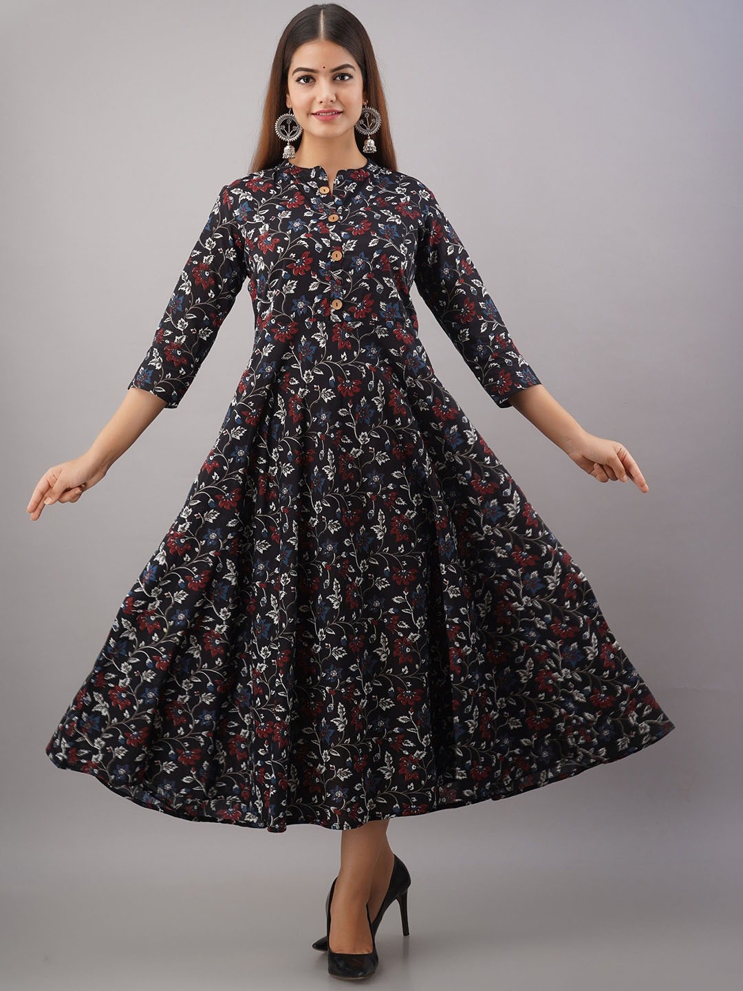 

Arudhi Floral Printed Mandarin Collar Cotton Anarkali Kurta, Black