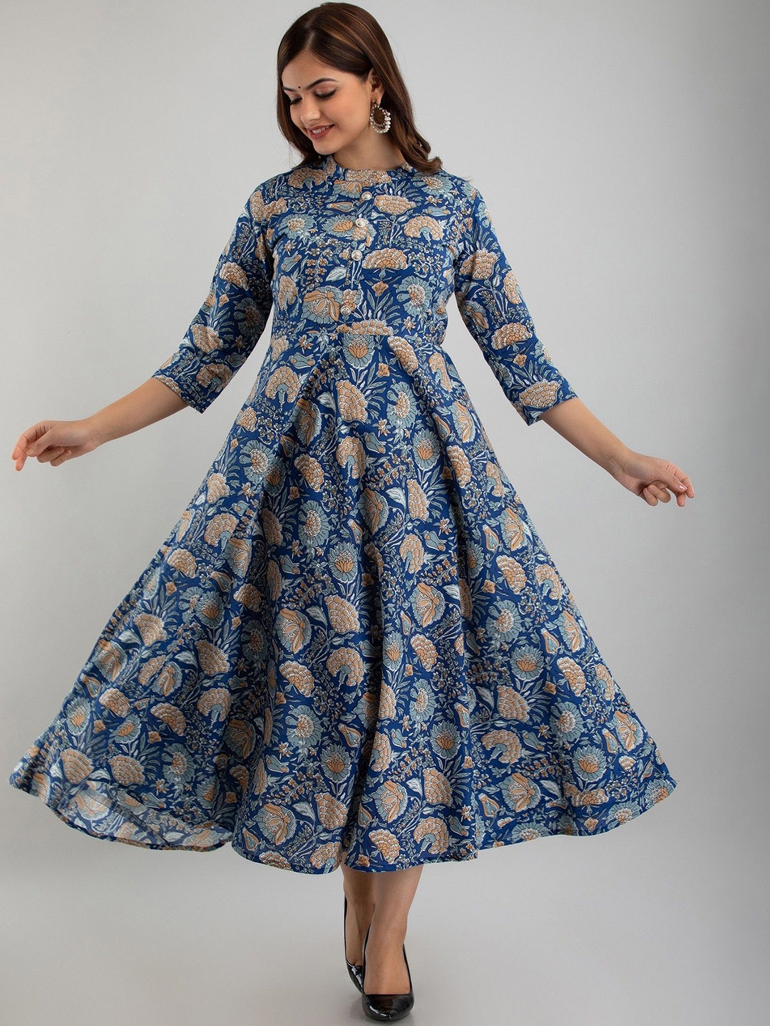 

Arudhi Floral Printed Cotton Anarkali Kurta, Blue