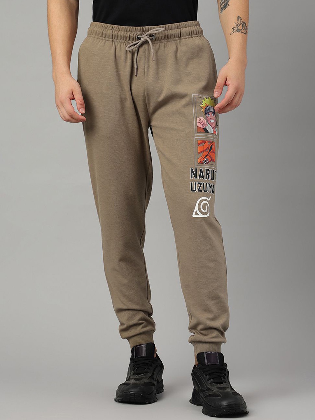 Free Authority Men Naruto Printed Joggers, Brown