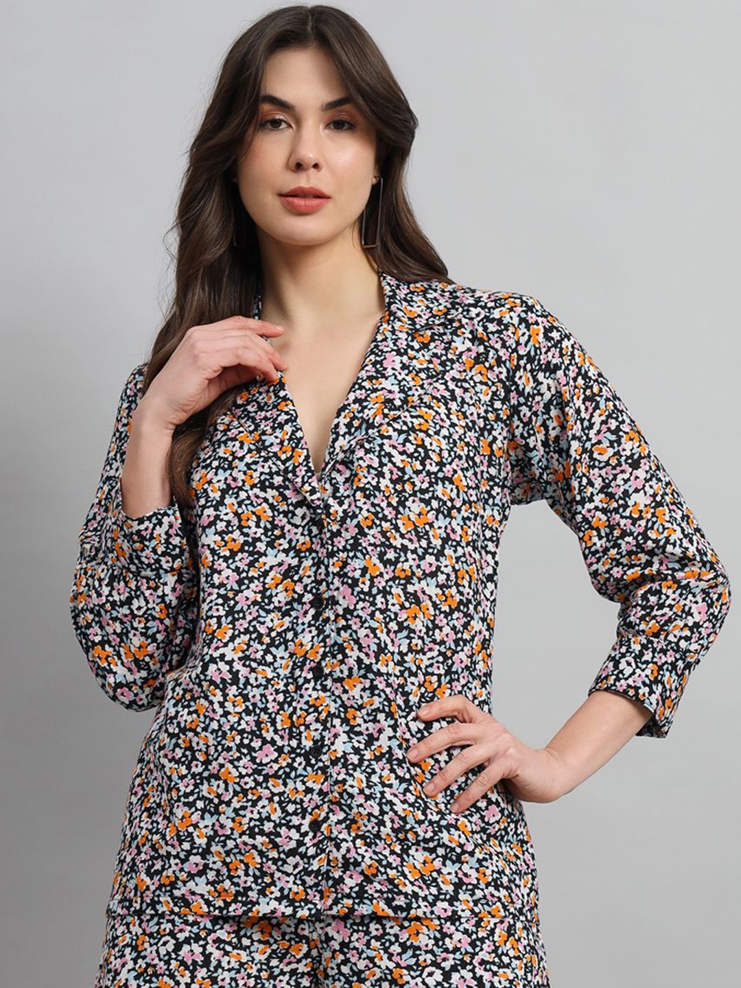 

BAESD Women Floral Opaque Printed Casual Shirt, Black