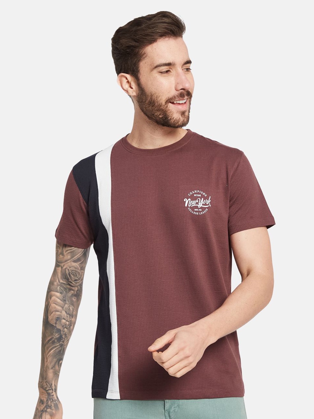 

Octave Men Colourblocked Round Neck T-shirt, Brown