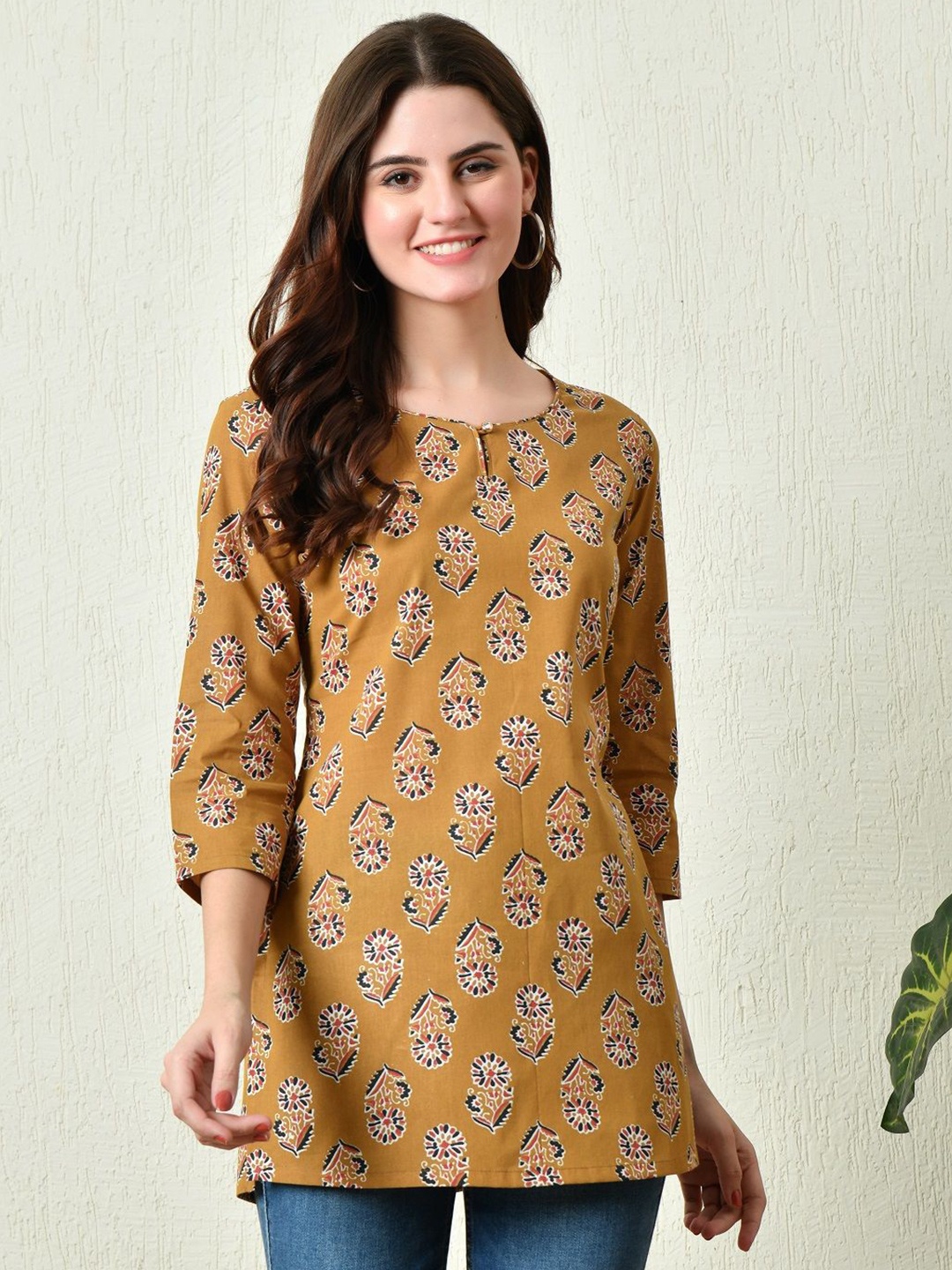 

KALINI Floral Printed Pure Cotton Kurti, Mustard