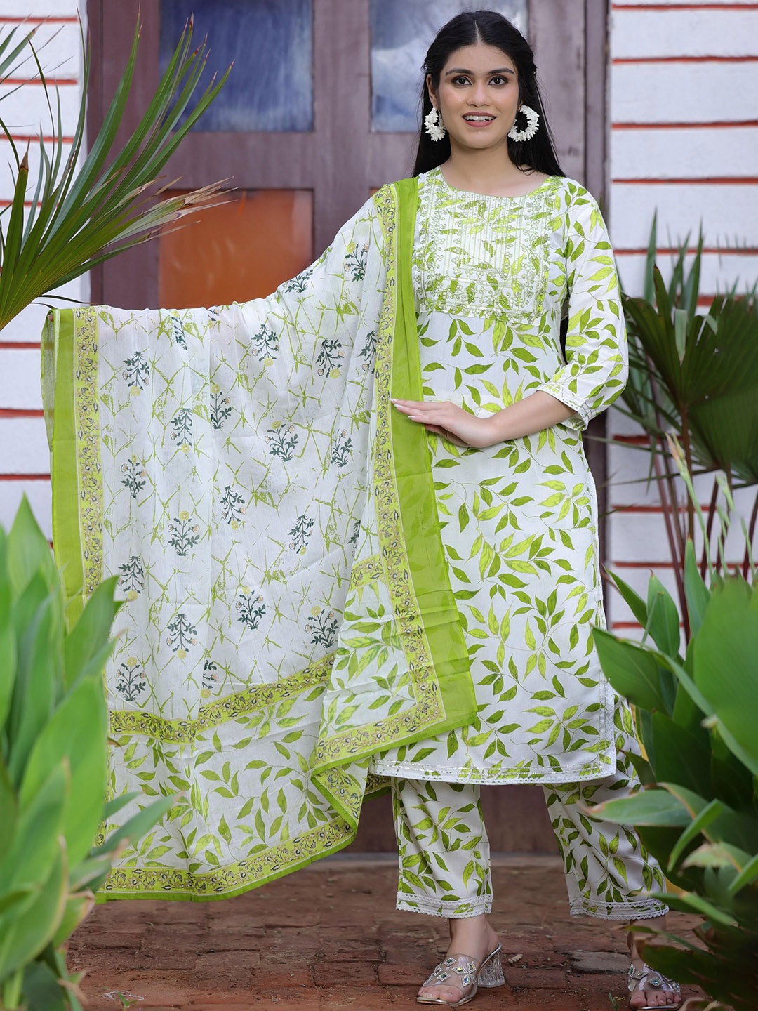 

PARTHVI Floral Printed Thread Work Straight Kurta With Trousers & Dupatta, Green
