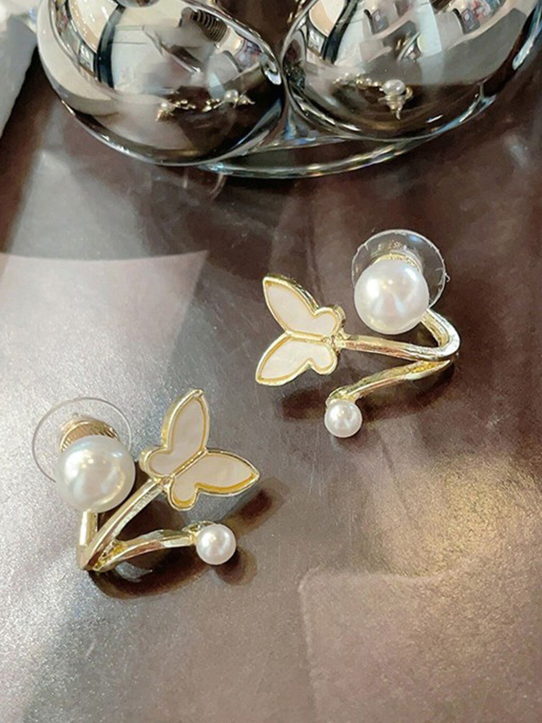 

Softwrap Gold-Plated Beaded Butterfly Shaped Studs Earrings