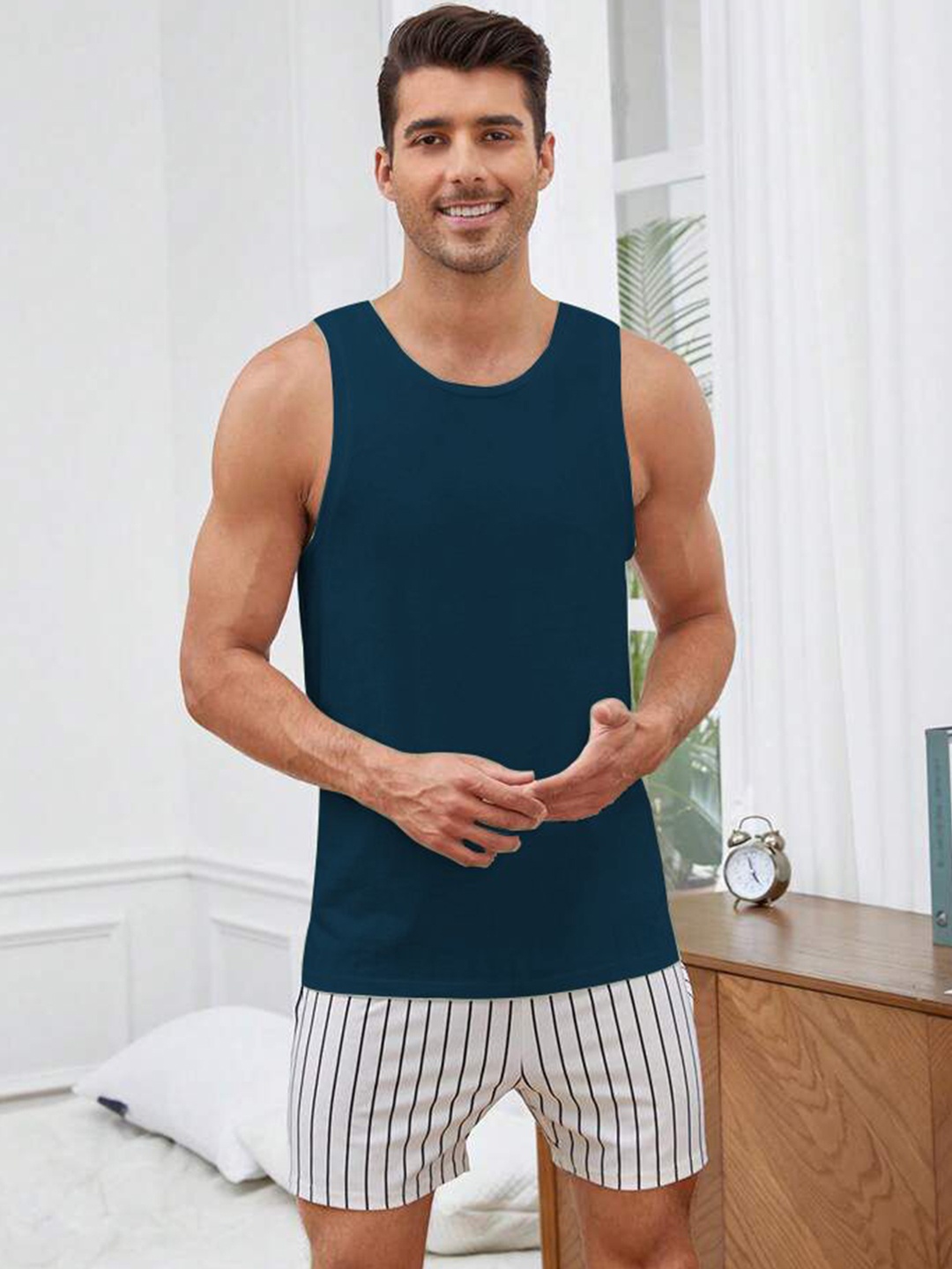 

TABADTOD Round Neck Sleeveless Innerwear Vest Stylish- Men,s-Vest-Solid-Navy-Blue-S